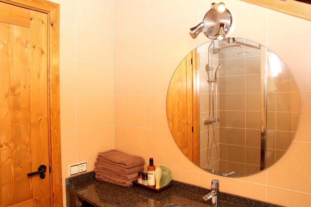 Apartaments Lo Paller Valencia D'Aneu Room photo